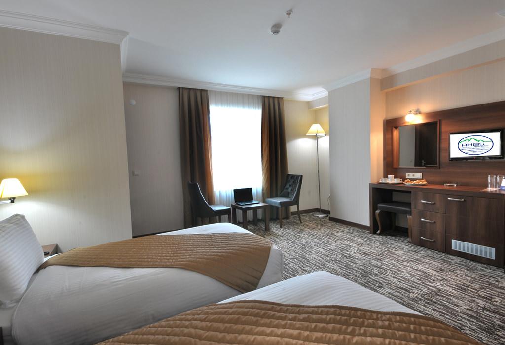 איסטמבול Rhiss Hotel Bostanci מראה חיצוני תמונה