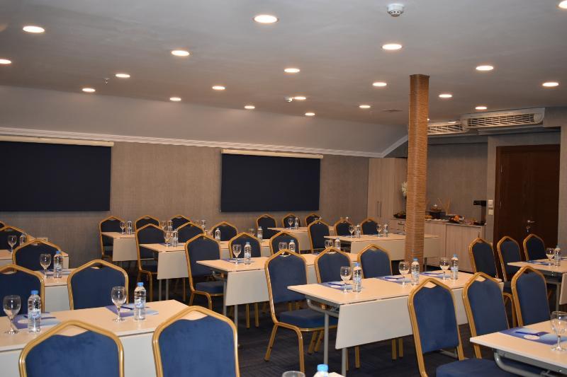 איסטמבול Rhiss Hotel Bostanci מראה חיצוני תמונה